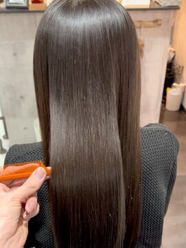 トゥーミー(to mee) グレーパール♪【新田】