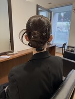 アヴェイル ヒロオ(a'vail Hiroo) 韓国ヘアアレンジ ツインカチモリヘア