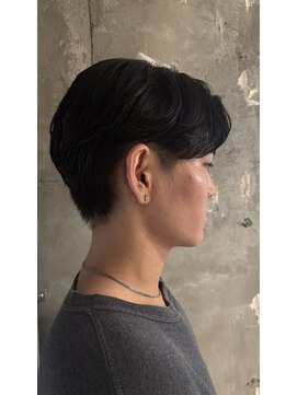 アカ(ACA) メンズセンターパート　ニュアンスパーマ　大通