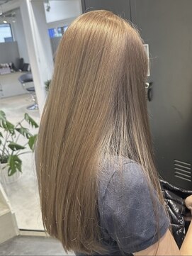 ルイ(ROUIS produced by LUCK 津田沼) ROUIS 津田沼 ミルクティーベージュ/くすみベージュ/津田沼/船橋