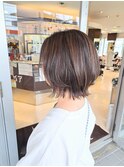 外はねボブくびれボブ切りっぱなしナチュラルベージュブラウン