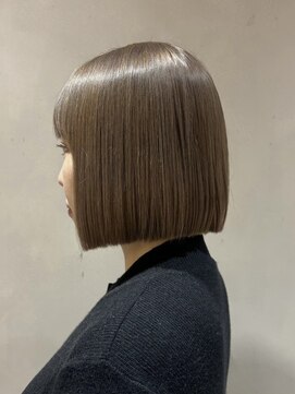 ジーナ 渋谷本店(Zina) 冬のハイトーン！ミルクティーベージュ