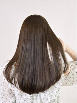 ノブ ヘアデザイン 茅ヶ崎店(NOB hairdesign)の写真/【髪質改善】最高級Aujuaトリートメントで異なる髪質のお悩み解決!内側から輝く感動の質感に★