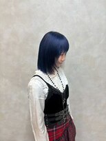 コエル(KOER)&nbsp;65. ダークブルー/卵型/ショート/ストレート/カラー