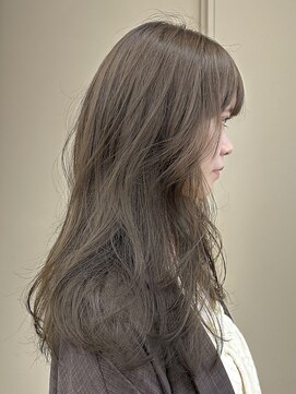 パークレーン アイス イヴェン(park lane ICI yeven) ブリーチなしダブルカラーヘーゼルベージュオリーブレイヤー夏
