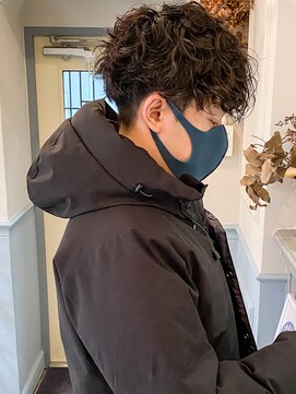 フレーム へアアンドトリートメント 天王寺北口店(FRAME) スパイラルパーマ束感カットツーブロックショートマッシュ