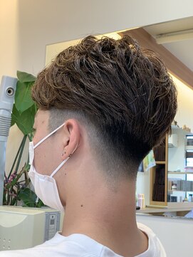 ナップヘアー(nap hair) アップバンクツーブロック