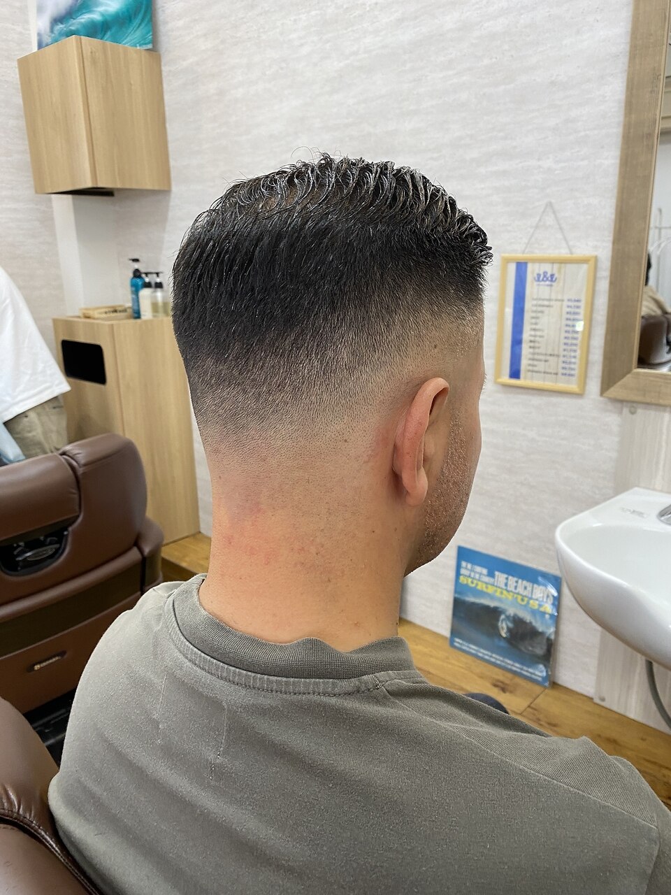 スキンフェード×9:1分け：L181968940｜フリーダム(FREEDOM)のヘア