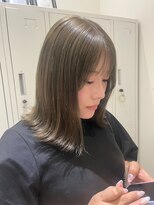 ジーナ セントラル銀座(Zina) ハイトーンカラー*外はね*ブルーアッシュ【ZinaCENTRAL】