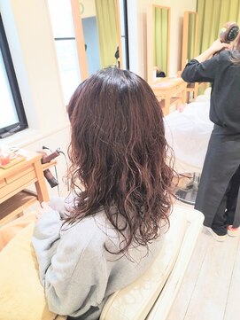 ルシードスタイル リム(LUCIDO STYLE Rim) ロングレイヤーパーマ