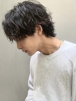 アリエッタ(aRietta)&nbsp;マッシュウルフセンターパート×波巻きスパイラルパーマ