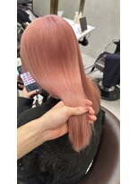 ロンド レア 天神大名店(Lond Le’a) 小顔に見せるヘア/ワンレン/ボブウルフ/ネビージュ/黒髪カタログ