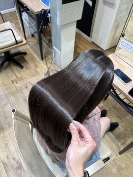 リバティーエル 勝どき店(LIBERTY-L) 髪質改善ストレート/美髪ストレート/縮毛矯正/髪質改善