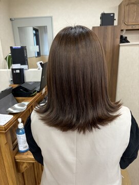 ミラシィ 成田(Mirashy) ハイライトカラーミルクティーベージュレイヤーカット