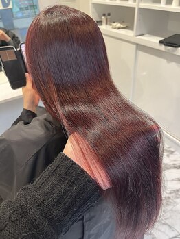 気になる髪のお悩み、お気軽にご相談ください！人気のダメージケア特化メニューもご用意◎