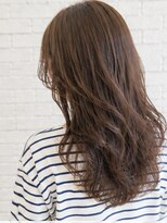 デュッカダブリュー(Duka W)&nbsp;【50代×ロングレイヤー】オリーブベージュの柔らかロング