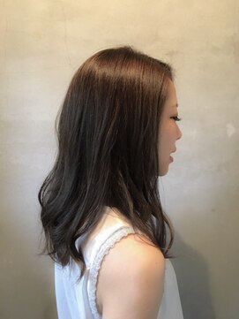 ヘアーミュゼ 井田店(Hair Musee) 女の子の色香をアピールするかきあげミディ★