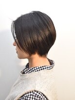 ヘアスタジオヘーフリヒ(HAIR STUDIO HoFLICH) 【大人女性グラボブ】