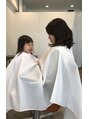 トゥー(two) 親子クロスで子供さんを抱っこしながらカット♪