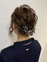 ヘアーズエモーション ゼルク(Hair's Emotion ZERUCH) アップヘアセット