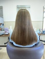 コアフィールフィス(COIFFURE fils) 【見附　今町】ロング☆シルバーアッシュ