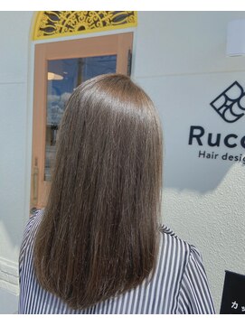 ルッカ(Rucca) 透明感が凄いカラー
