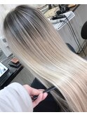 最高明度☆北欧blond☆shadow roots 【動画→インスタ】