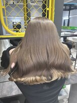 ロイオブジゼル(roi of GiseL)&nbsp;バレーヤージュカラーケアブリーチカラーハイトーンカラー