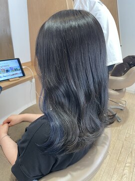 アンフィ 東京(Amphi) 【イルミナで!!ツヤツヤ透明感カラー♪】