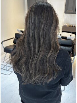 ヨロ 小岩(YOLO) ハイライトカラーミルクティーベージュケアブリーチダブルカラー