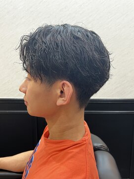 プラウド(PROUD) アップバング/ツイストスパイラルパーマ/田町/床屋/メンズカット