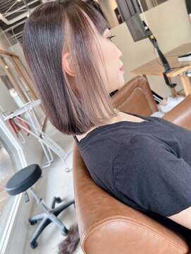 ルイス(Luis) インナーミルクティーボブ