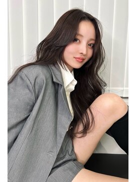 ランズ(LANDS) ベージュカラー　レイヤーカット 【韓国ヘア 大阪 梅田】