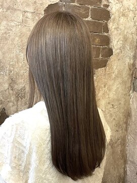 マギーヘア(magiy hair) magiyhair【hide】グレージュ