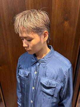 シーツー 川口店(C2) ブロンドヘアー