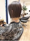 デザインハイライト×ぱっつんボブ