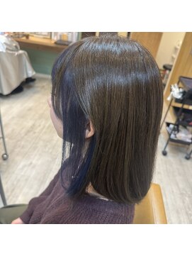 クロエバイラヴィズム 郡山さくら通り店(CLOE by LUVISM) イヤリングカラー・ブルー・ボブ