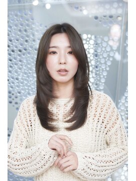 ミチオ ノザワ ヘアサロン ギンザ(Michio Nozawa HAIR SALON Ginza) レイヤーカット/顔周りレイヤー /ストレートヘア/セミロング