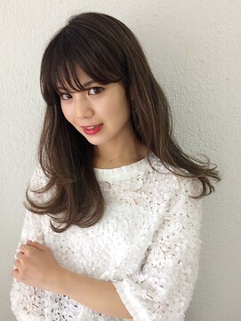 インビテーション(invitation) 【invitation】大人かわいいアッシュブラウン