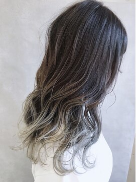 ムウ 難波(MOU) ハッシュカットフルバング似合わせカットレッドブラウン20代30代