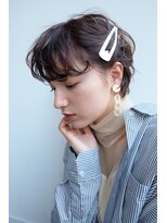 ショートヘアのアレンジスタイル