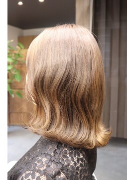 ライフビィ チャーム(Lifebe Charm) ナシードカラー