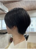 ショートボブ