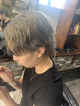 フラット(flat) ハイトーンショート