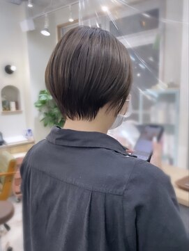 ニル 柏の葉(Nil) くびれショート☆ 【村岡優里子】