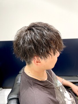 リバティシェアバーバー 銀座(LIBERTY SHARE BARBER) ツイスパマッシュ【銀座〉理容室