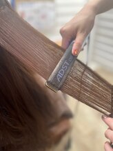 アイロンの熱による「脱水縮合」をします