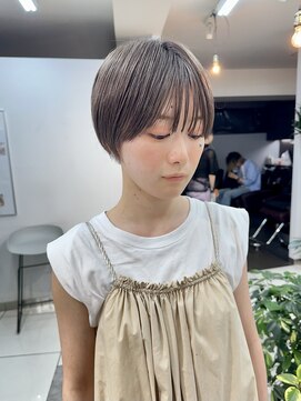 ヴェイン 渋谷(vain) ハイトーンショート/マッシュショート/ミルクティーベージュ