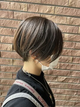 アッシュ 清瀬店(Ash) 丸みハンサムショート