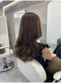 明るめオリーブベージュカラー【野呂朱里】